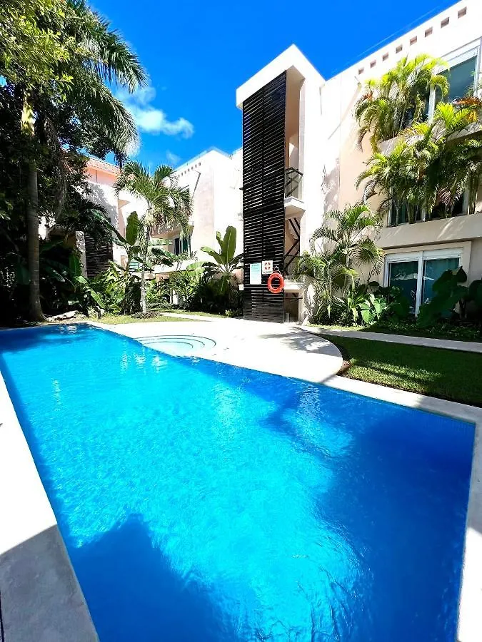 Villa Tendenza Condo Playa del Carmen Mexico